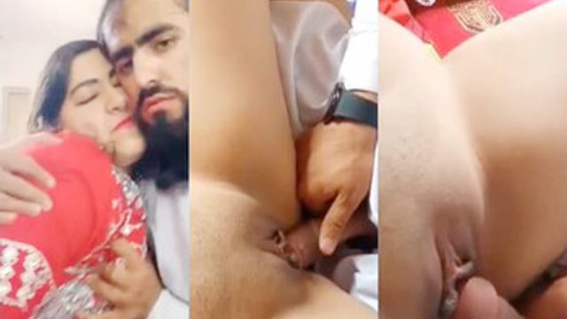 Horny Paki Bhabhi Rides Dick Passionately MMS