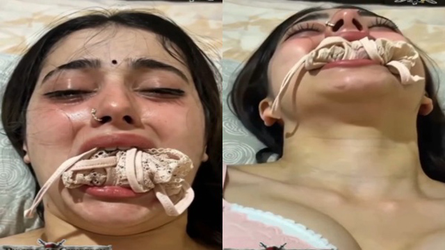 Muh mai panty daba chut chudwaati bhabhi ka – Viral mms